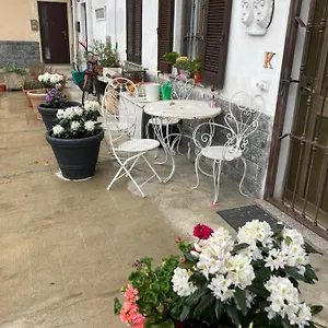 https://room-saronno-bb.it-lombardy.com